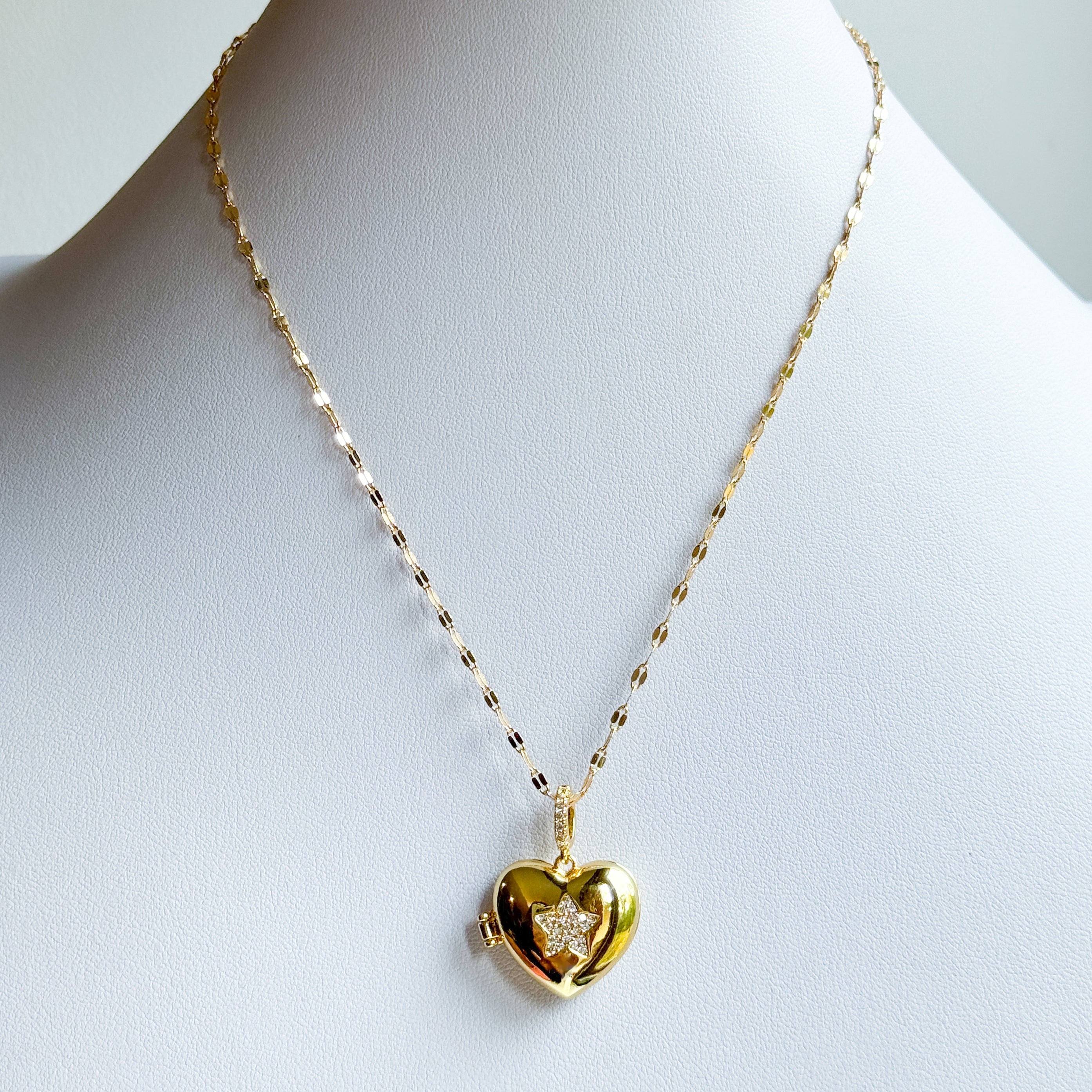 The Starstruck Heart Locket